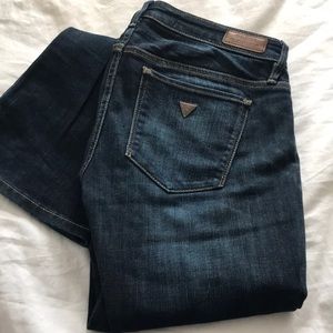 Guess boot low jeans size 28.